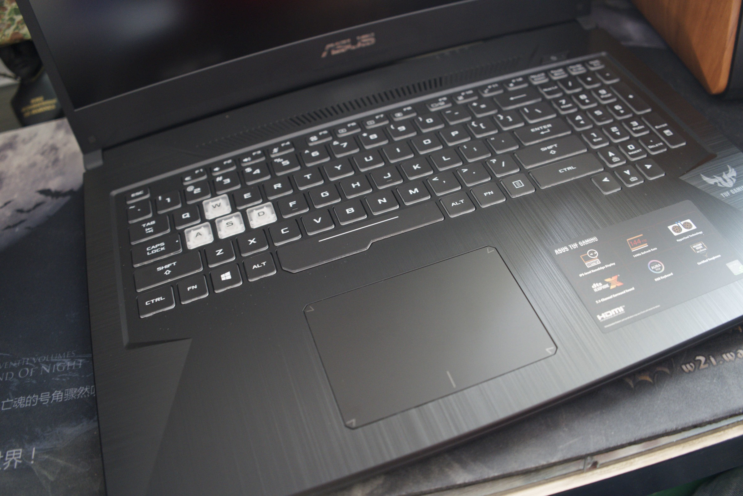 天有为获得发明专利授权：“一种段码屏与背光片的贴合方法及贴合装置”