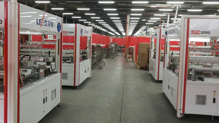 金辰股份获得发明专利授权：“一种高速串焊机焊接搬运线”