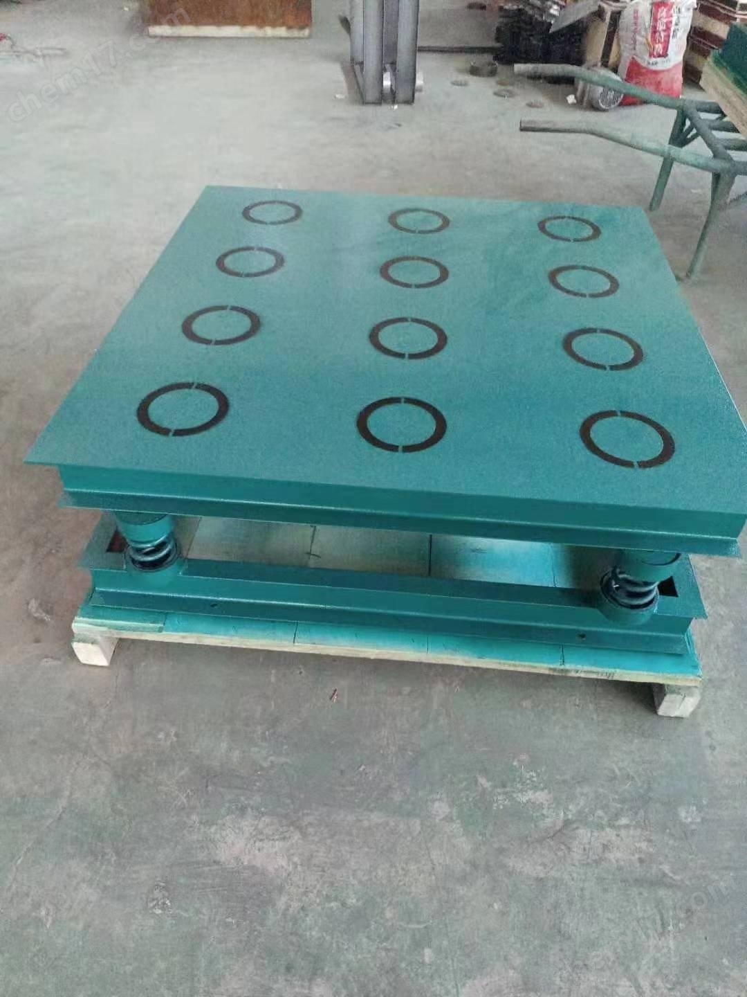 苏试试验获得发明专利授权：“双台面水平振动台”