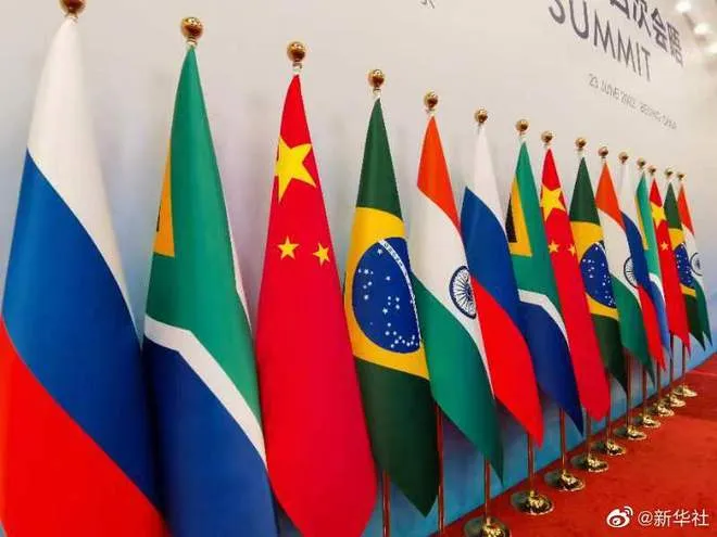 2025年上半年塔吉克斯坦和阿联酋贸易额同比增长1.3倍