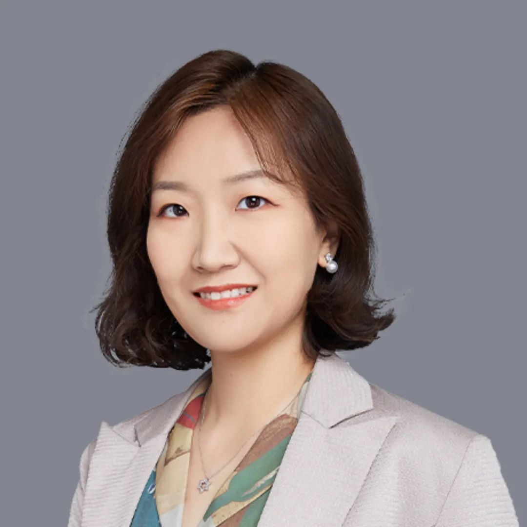 传统赛道基金增聘“科技选手”，公募竞争版图生变？