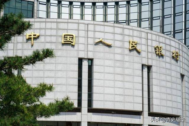 央行拟规范银行间市场经纪业务；特朗普再催美联储主席鲍威尔降息 | 金融早参