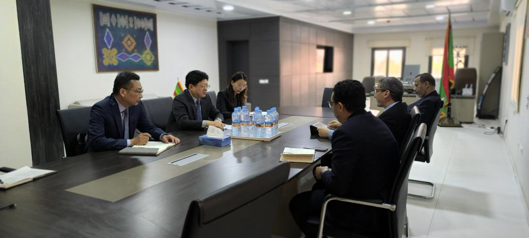 唐中东大使会见新任毛里塔尼亚投资促进署署长