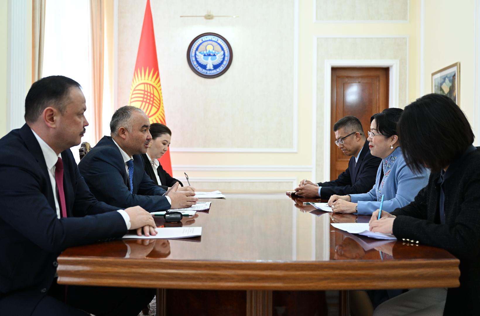 唐中东大使会见毛里塔尼亚国家电力公司总经理