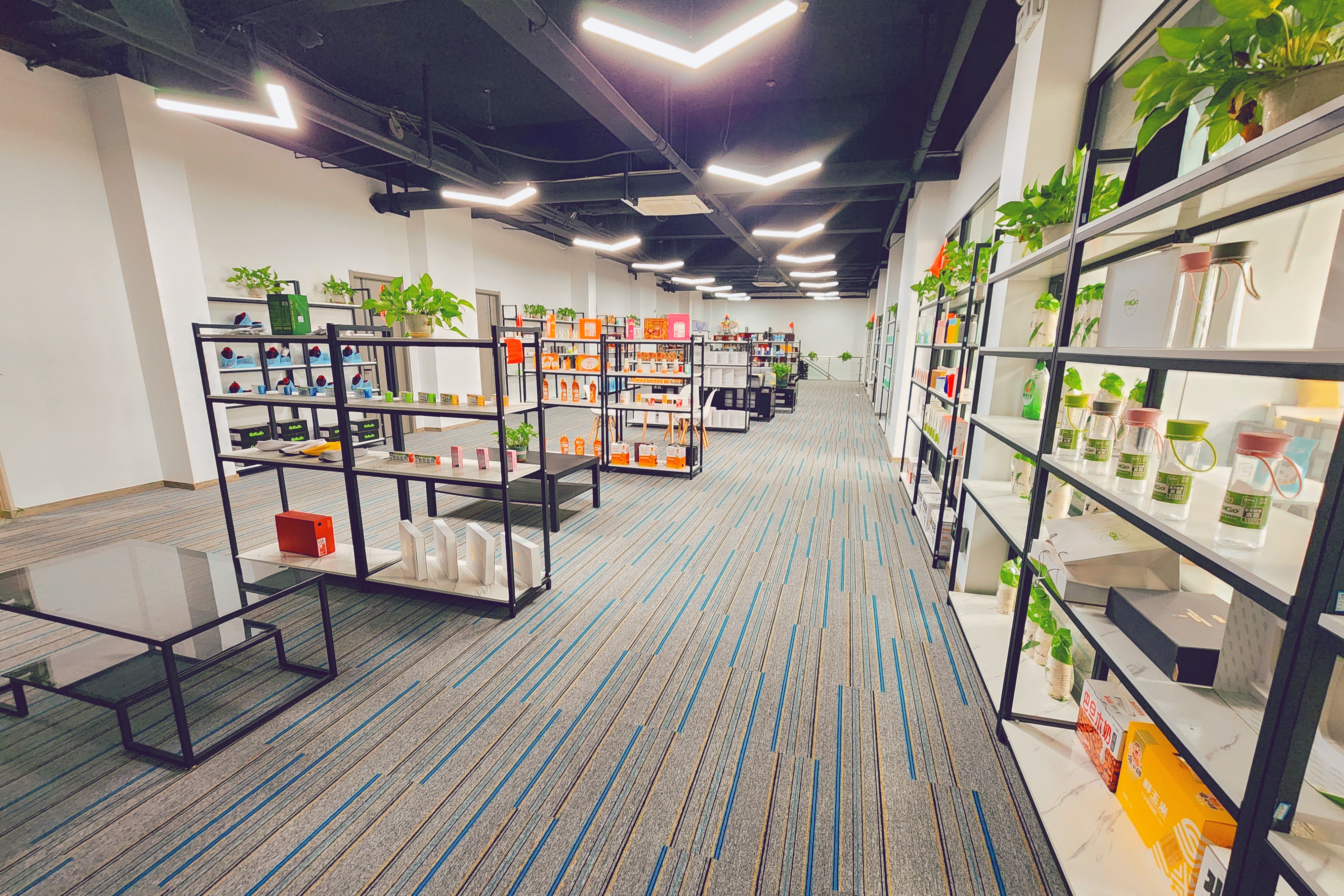 拓展跨境电商产销新场景