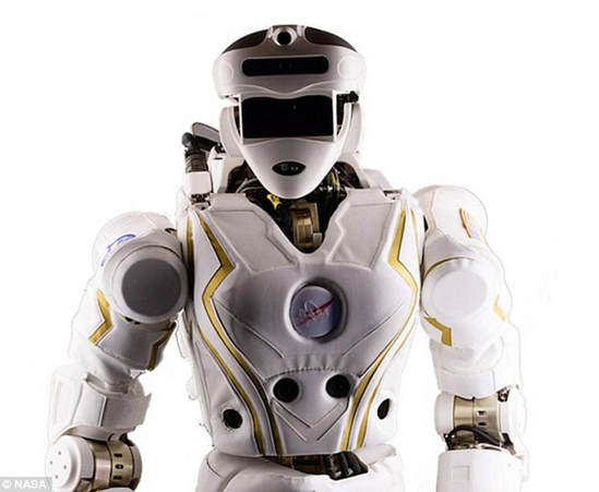 壹连科技：研发人形/四足机器人动力及信号解决方案