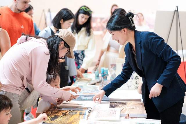 井泉大使考察中国杂交水稻技术在菲推广情况
