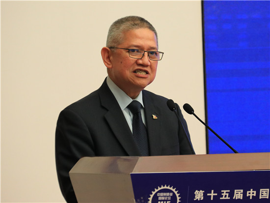 于维华参赞会见马电力公司总经理