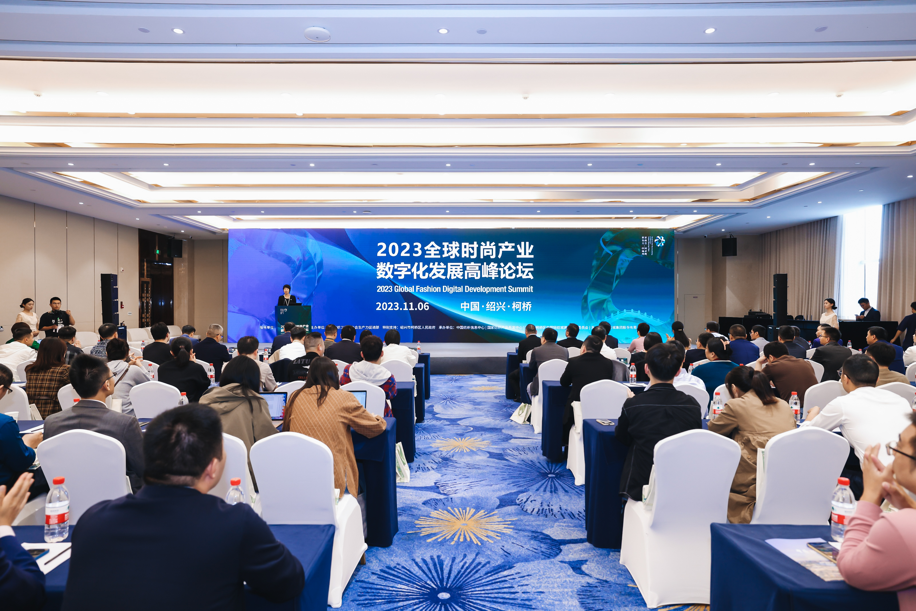 汽车产业重塑竞争新格局