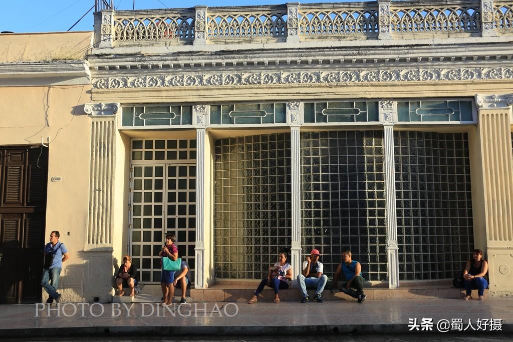古巴西恩富戈斯省开展价格整治行动