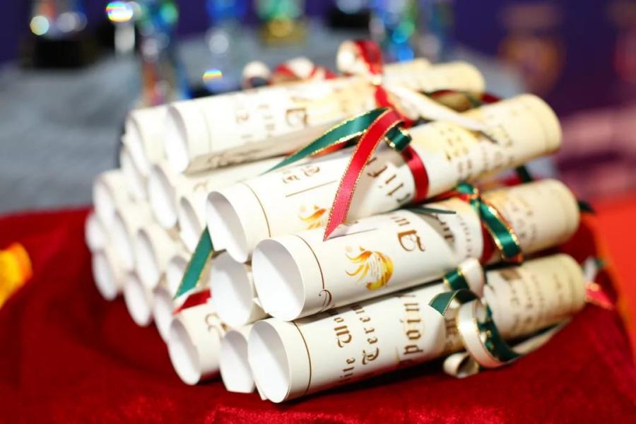 华夏良子董事长史蕾开启团购直播带货首秀