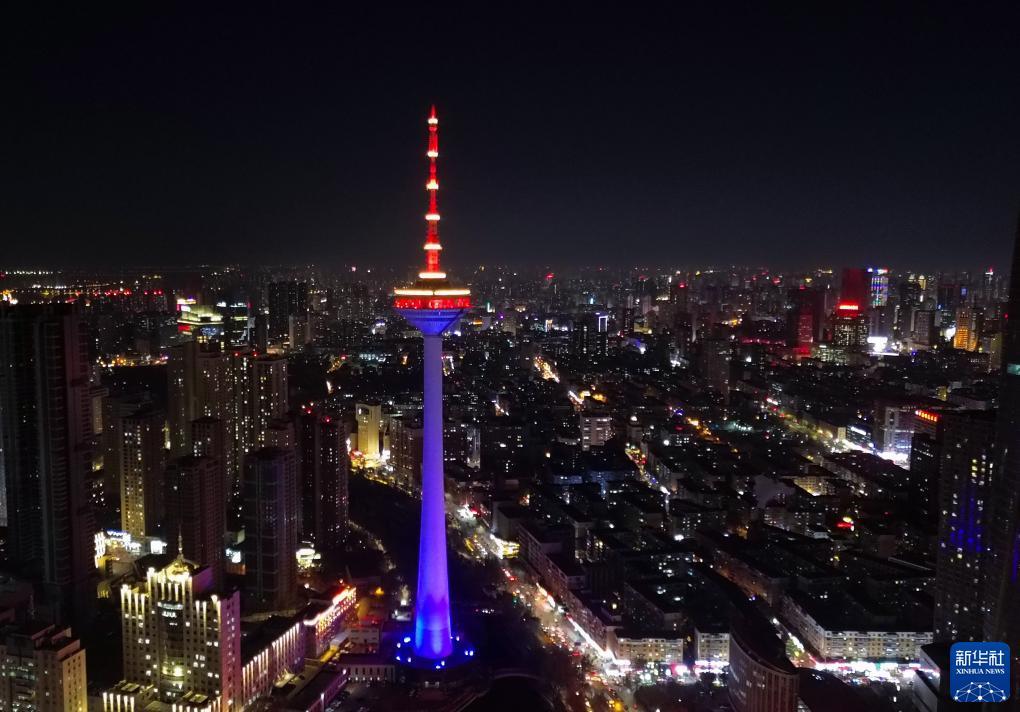 新华鲜报丨世界海洋日,“雪龙2”号带来极地海洋新故事