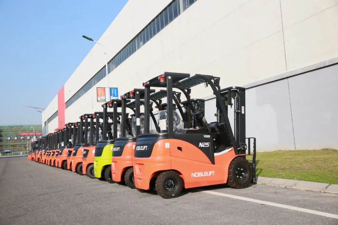 诺力股份：中鼎智能会积极研究固态电池工艺段的工艺设备