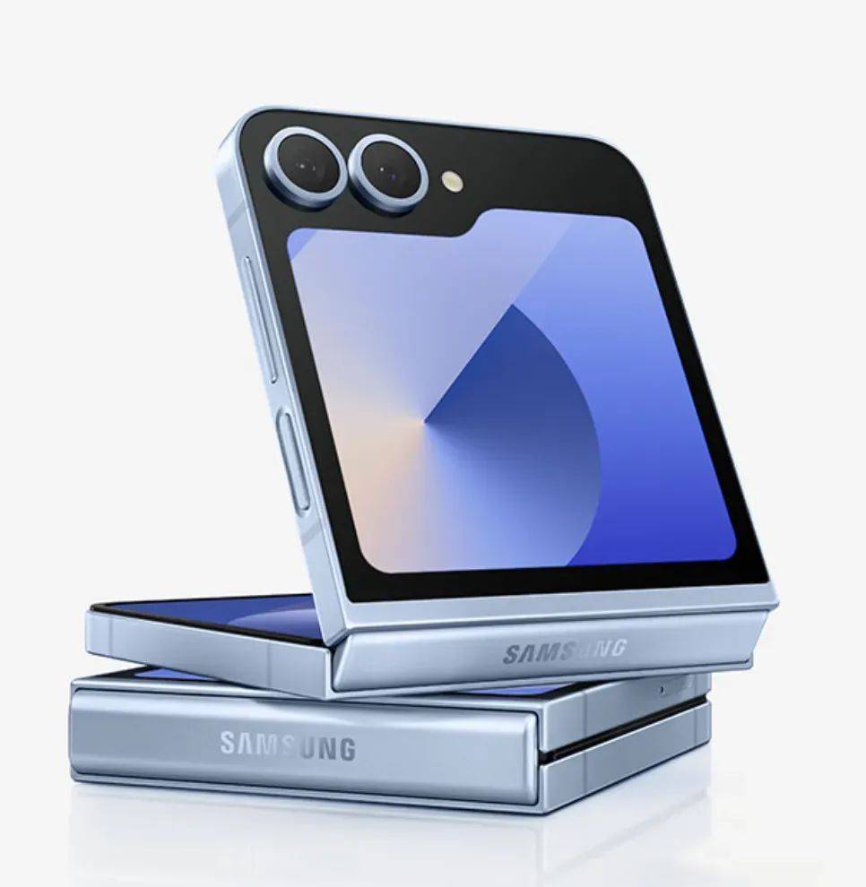 三星发布两款折叠屏新机：Galaxy Z Fold7与Z Flip7推动技术革新