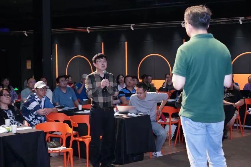 业内热议 人工智能如何加速落地