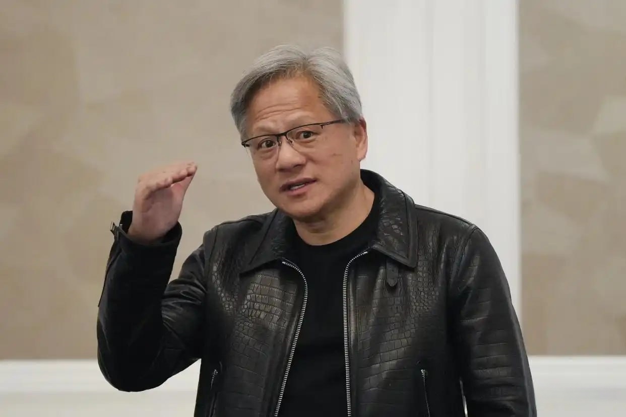黄仁勋：中国的开源AI是推动全球进步的催化剂