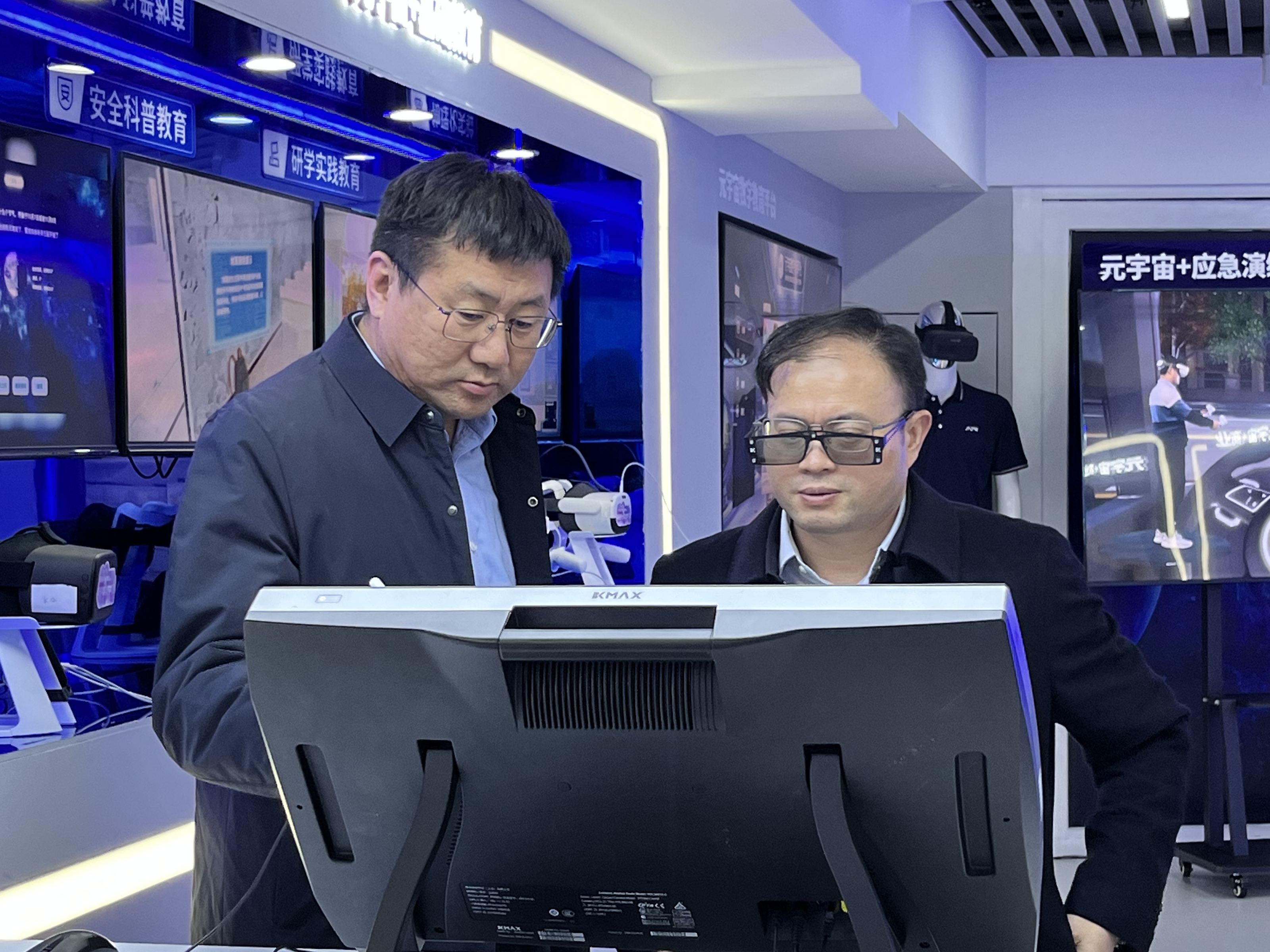 中国经济圆桌会｜工业和信息化部：做好“四个强化” 加快推动科技成果转化为现实生产力