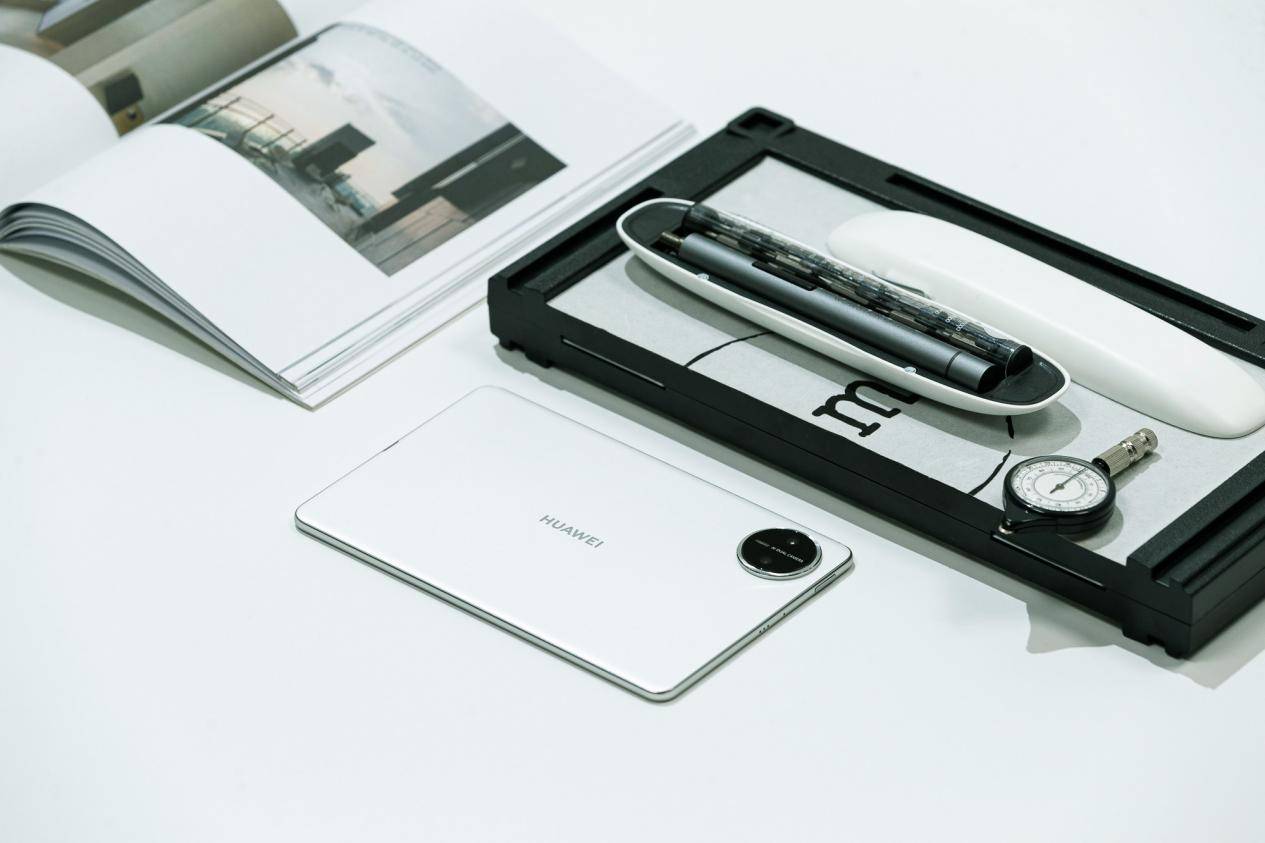 华为发布首款8.8英寸旗舰小平板，或将重塑小尺寸平板市场格局