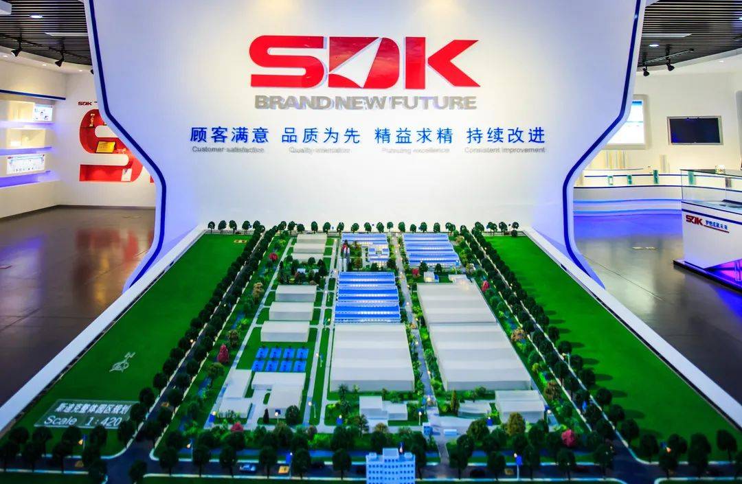 斯迪克：9月19日高管金闯减持股份合计5500股