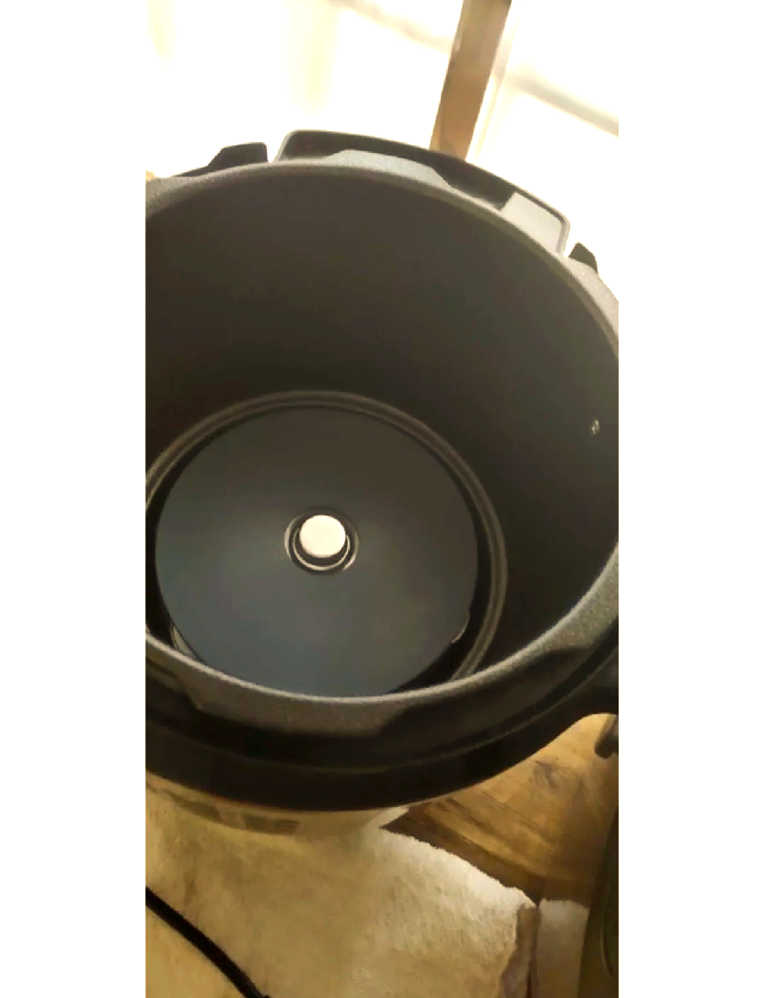 九阳股份获得外观设计专利授权：“电压力锅”