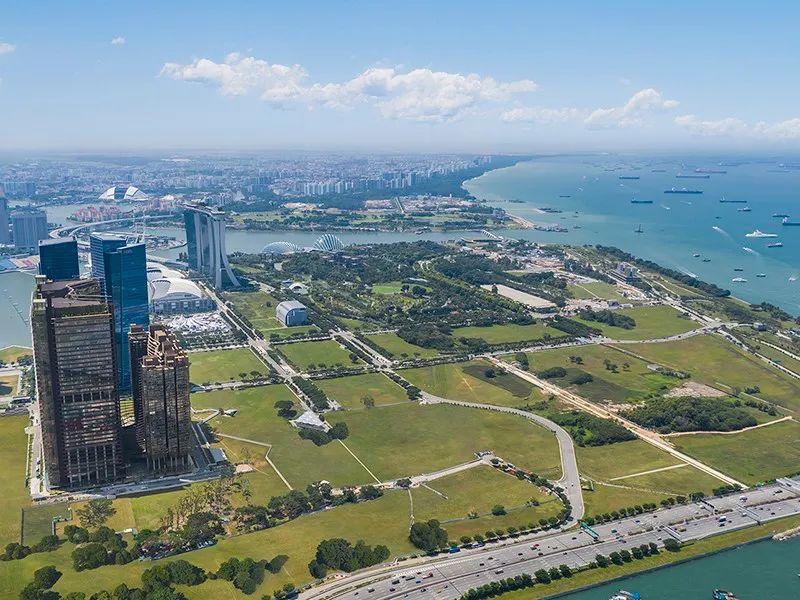 新加坡位居东南亚道路基础设施质量首位