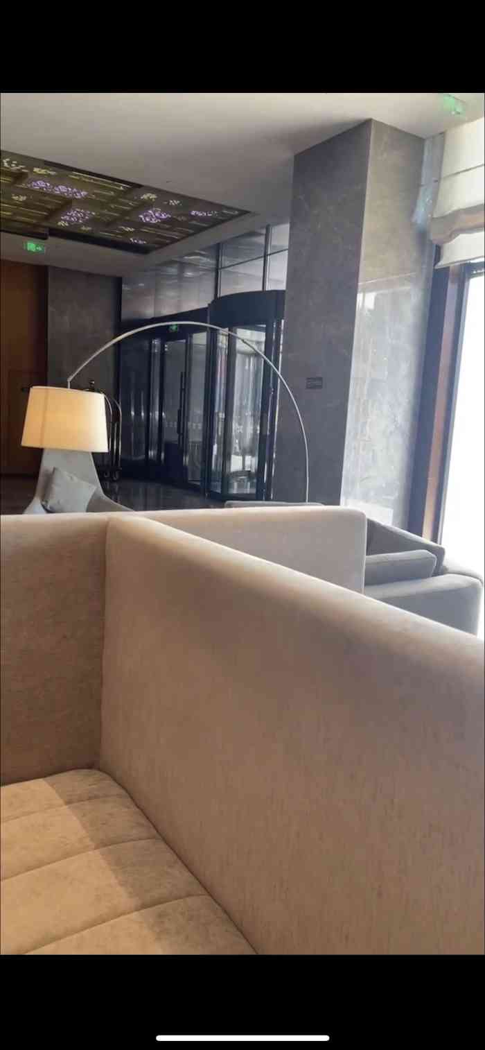 楼市早餐荟 | 广州住宅电梯应配置电动自行车监控报警装置;保利置业前三季度归母净利润0.63亿元