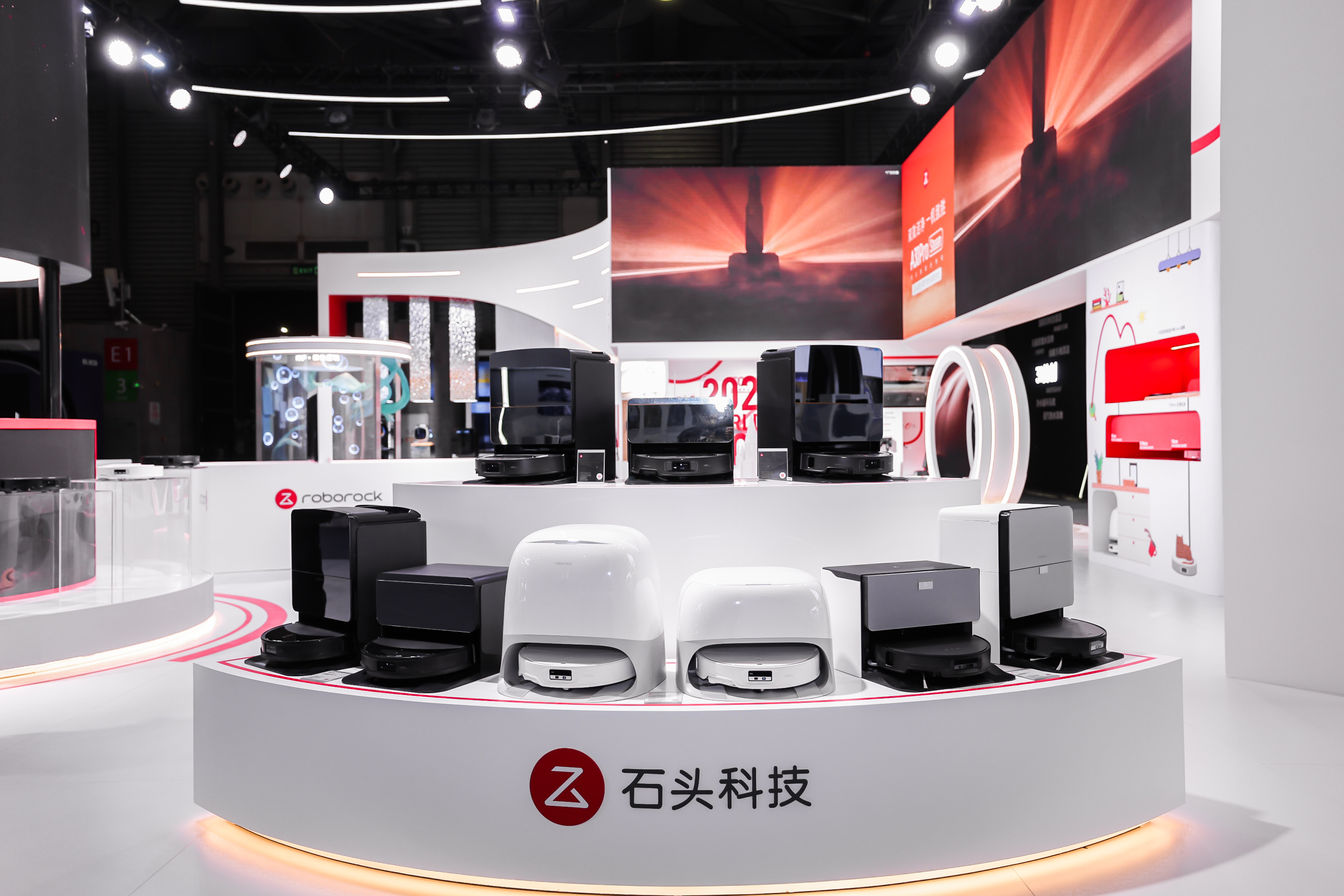 解码石头科技出海：更高毛利率与市占率背后，“内外兼修”锻造全球竞争力