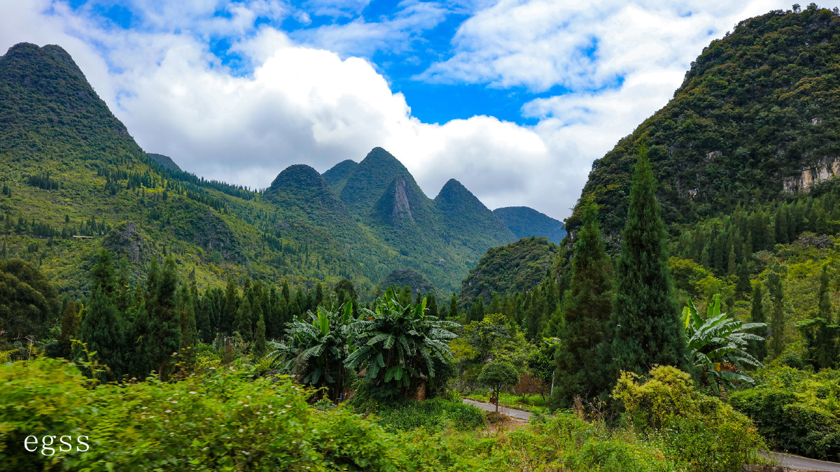 峰林深处的“数智密码”：从万峰林看大华智慧物联如何重塑文旅新生态
