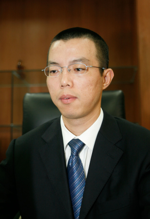 中策橡胶聘任叶松为董秘：曾任双环传动、嘉益股份董秘 2023年薪酬60.07万