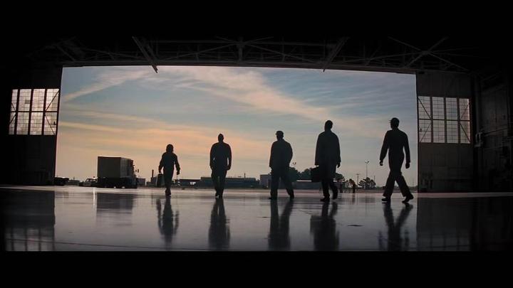 “跨界”闯入AI赛道之后……