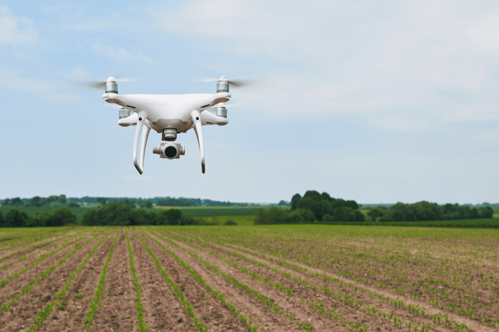 思特奇：暂无机器人和无人机相关具体业务开展