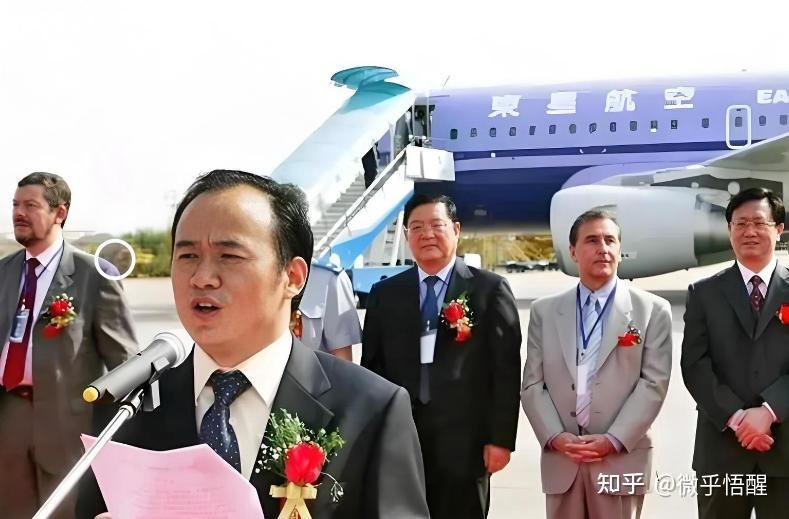 油罐车事件余波未了：前湖北首富兰世立公开道歉后“硬刚”金龙鱼