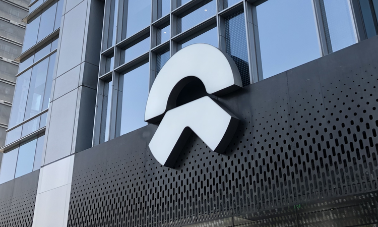 经纬股份：暂未与新能源汽车厂商开展换电站合作