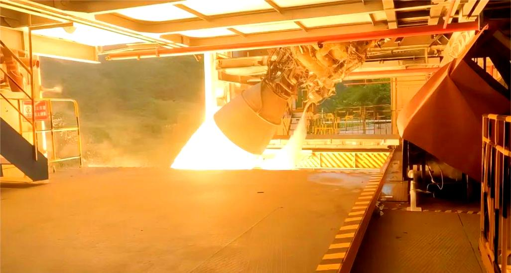 神舟二十一号航天员武飞成为太空出舱最年轻中国航天员