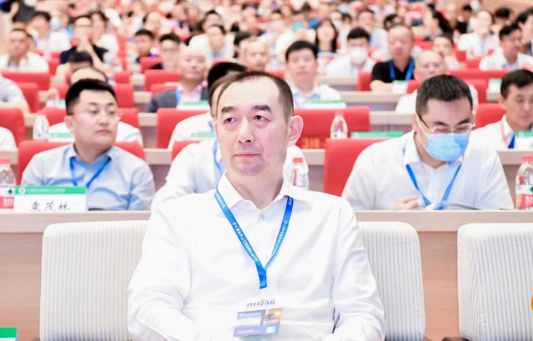 焦作万方：拟收购三门峡铝业股权