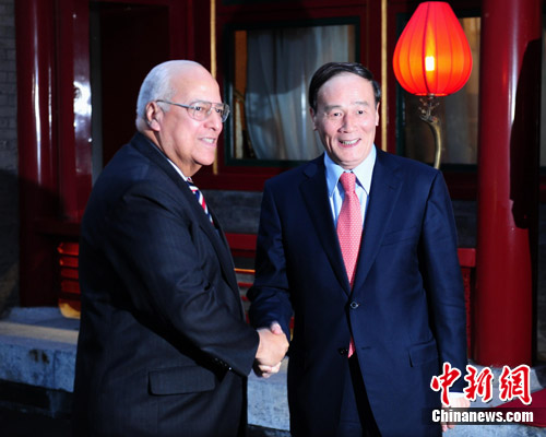 古巴国家主席出席第41届哈瓦那国际博览会开幕式