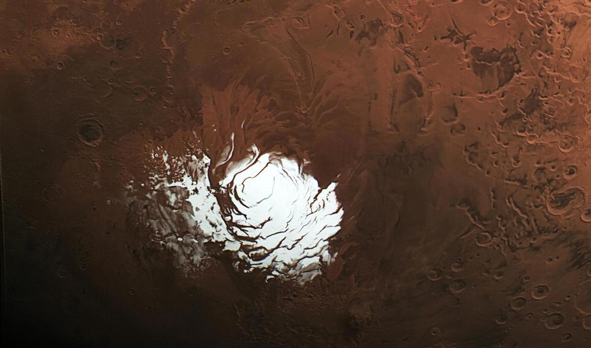 美航天局继续尝试联络失联的火星探测器