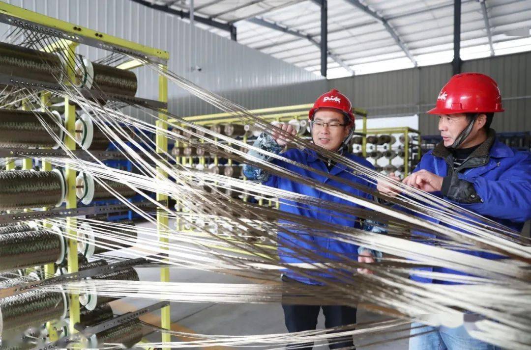 鑫铂股份：复合材料开发指玻纤和玄武岩纤维应用