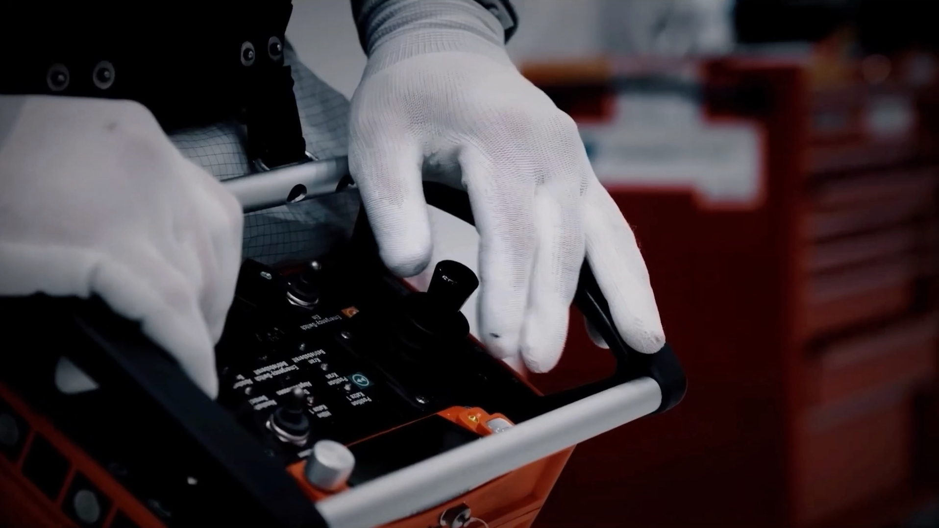 奥联电子：目前不涉及航空航天领域相关产品