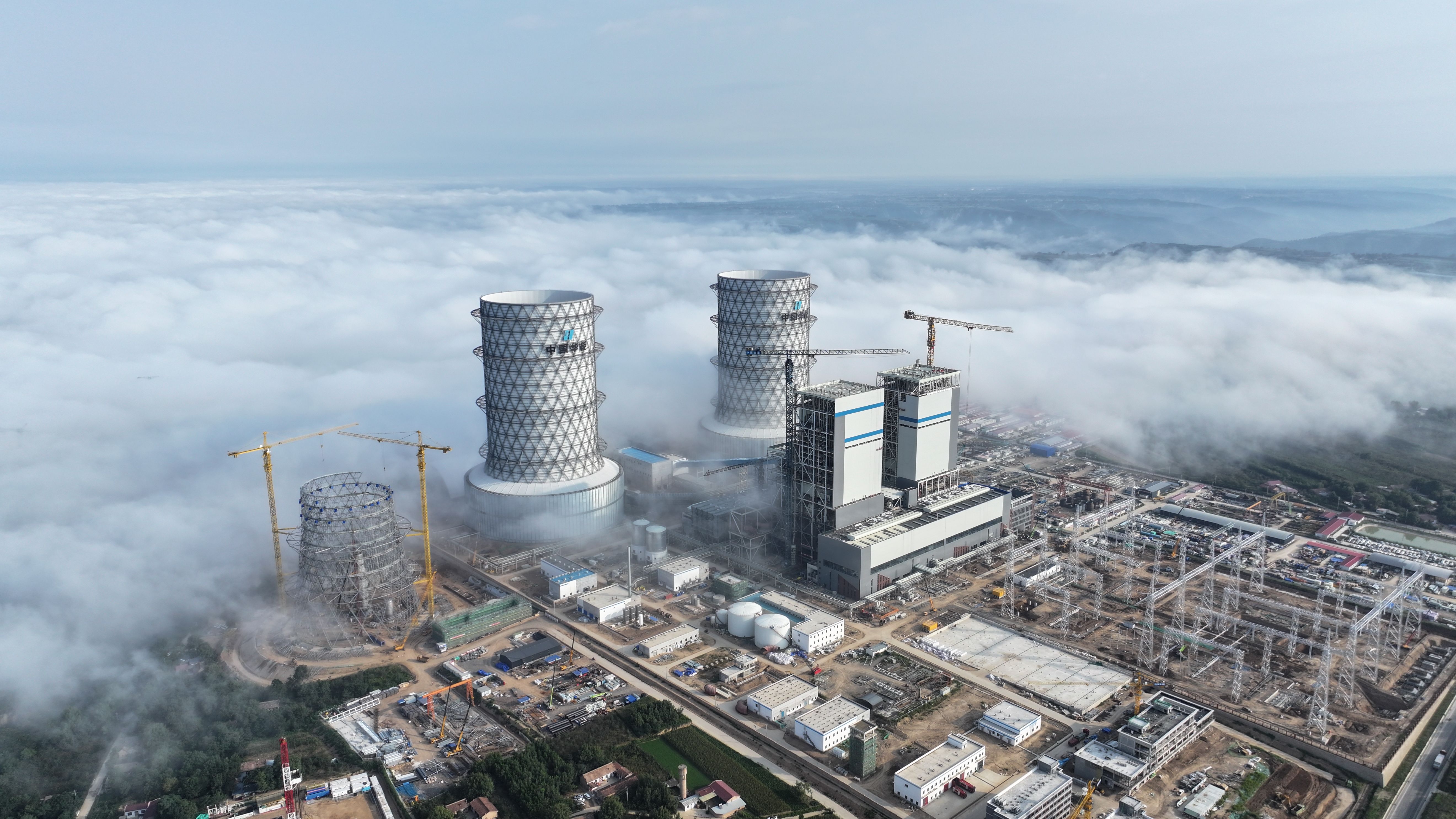 滨海能源：一体化项目一期和源网荷储项目一期均正常开展建设