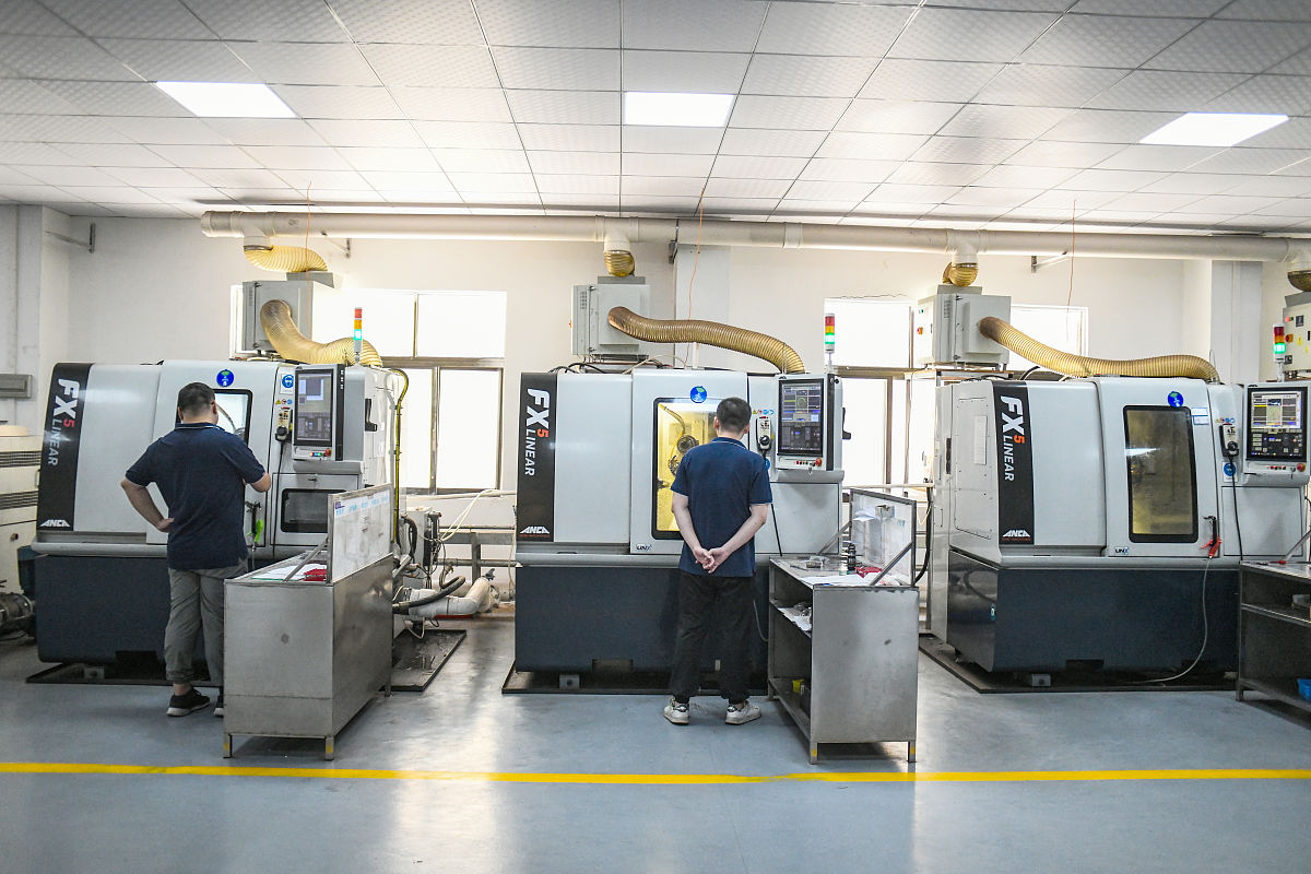 迈为股份：高选择比刻蚀设备可用于HBM工艺