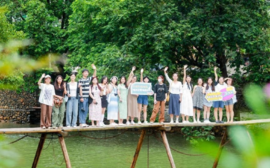 “双向奔赴”的一年：“科技+”激发文旅消费潜力