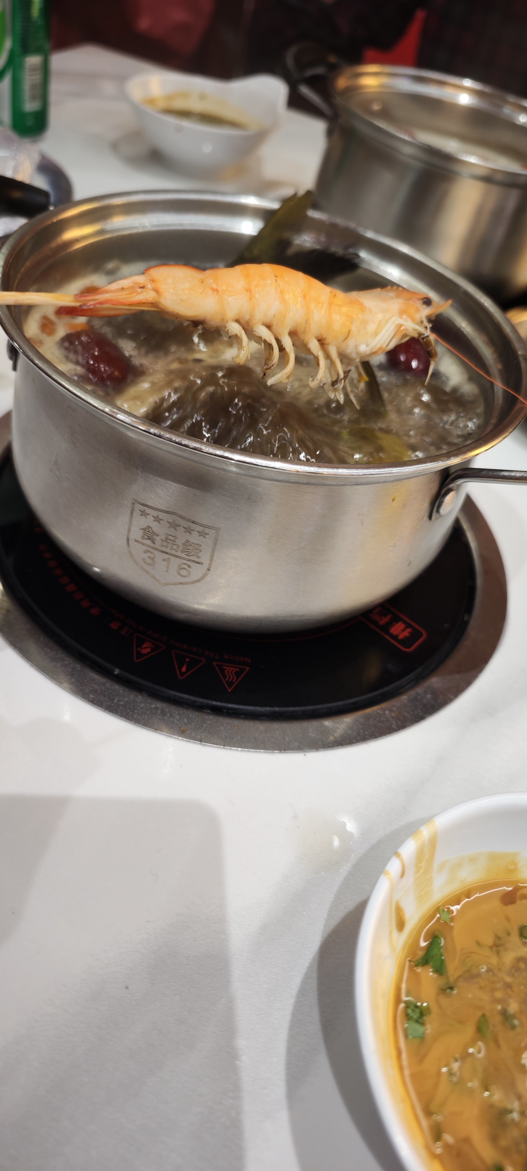 华联股份：DT51龙德广场店仍在筹备中