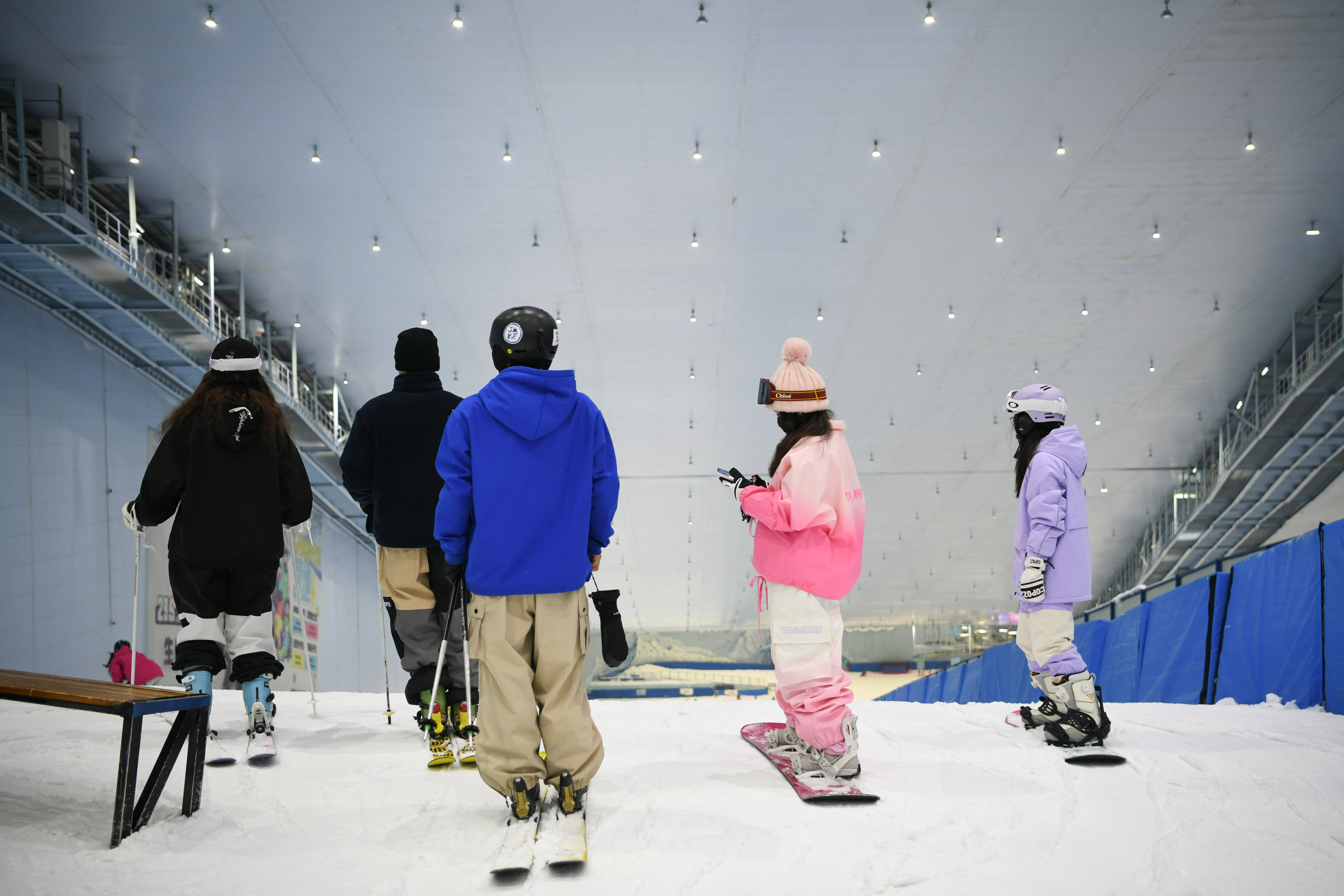 冰雪经济热力全开，联通护航“信号满格”