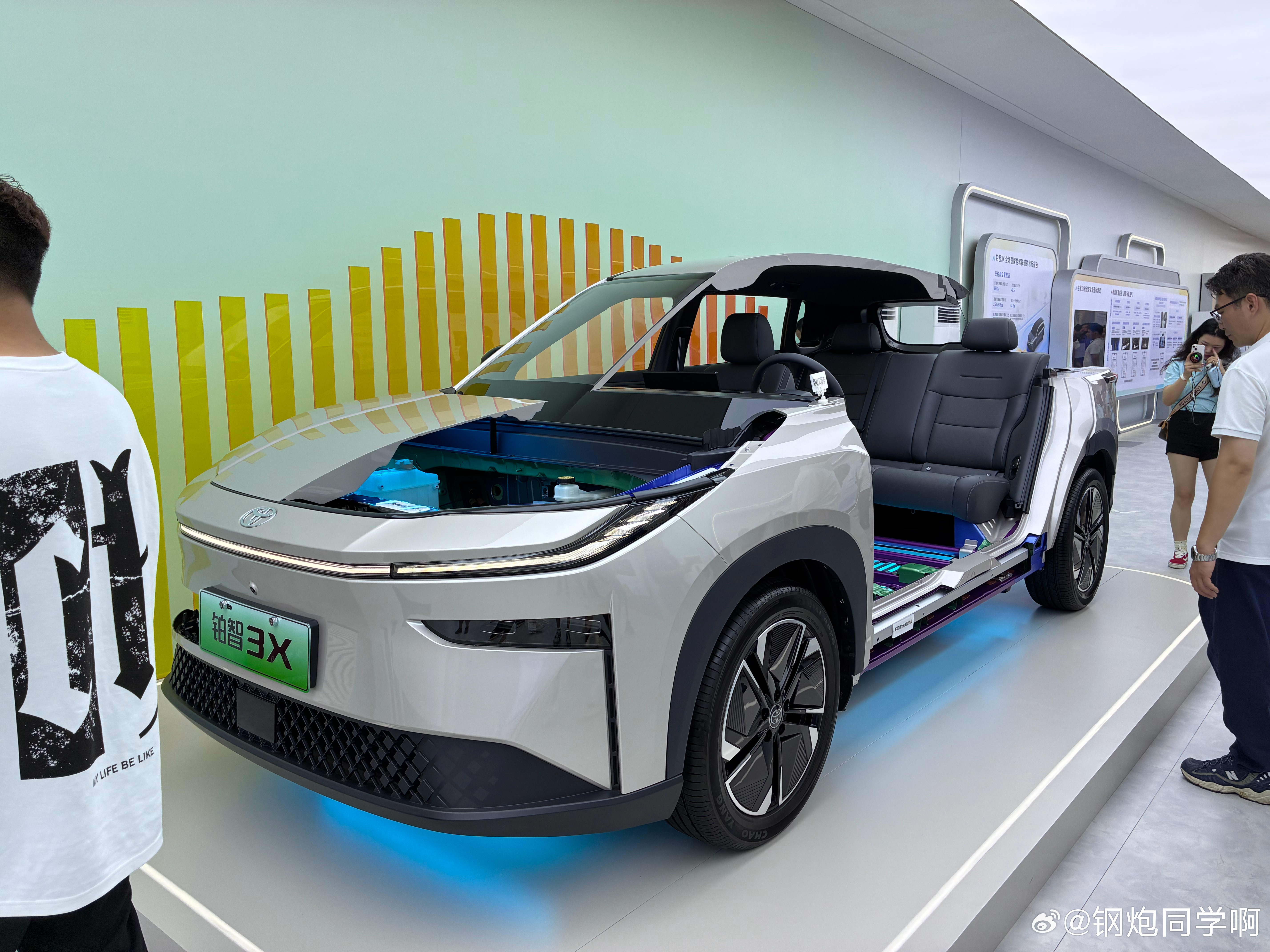 光启技术：AI4E赋能工程实现与规模化制造
