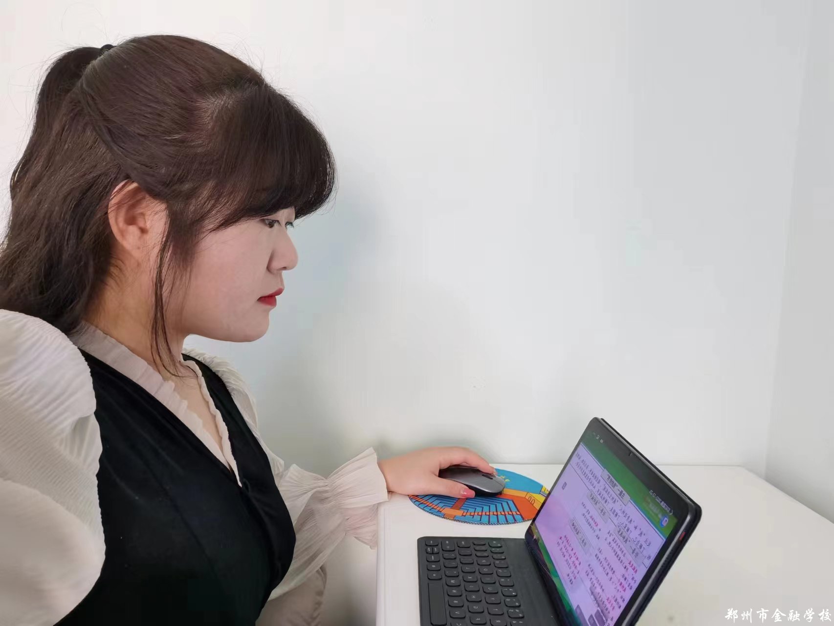 波黑央行成为经合组织国际金融教育网络正式成员