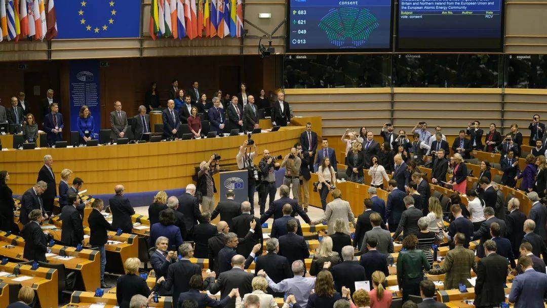 过去十年希腊银行卡使用增长位居欧盟第二