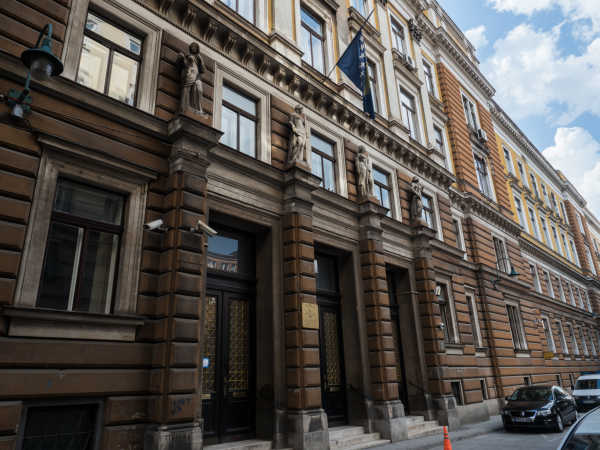 波黑部长会议主席克里什托出席达沃斯世界经济论坛