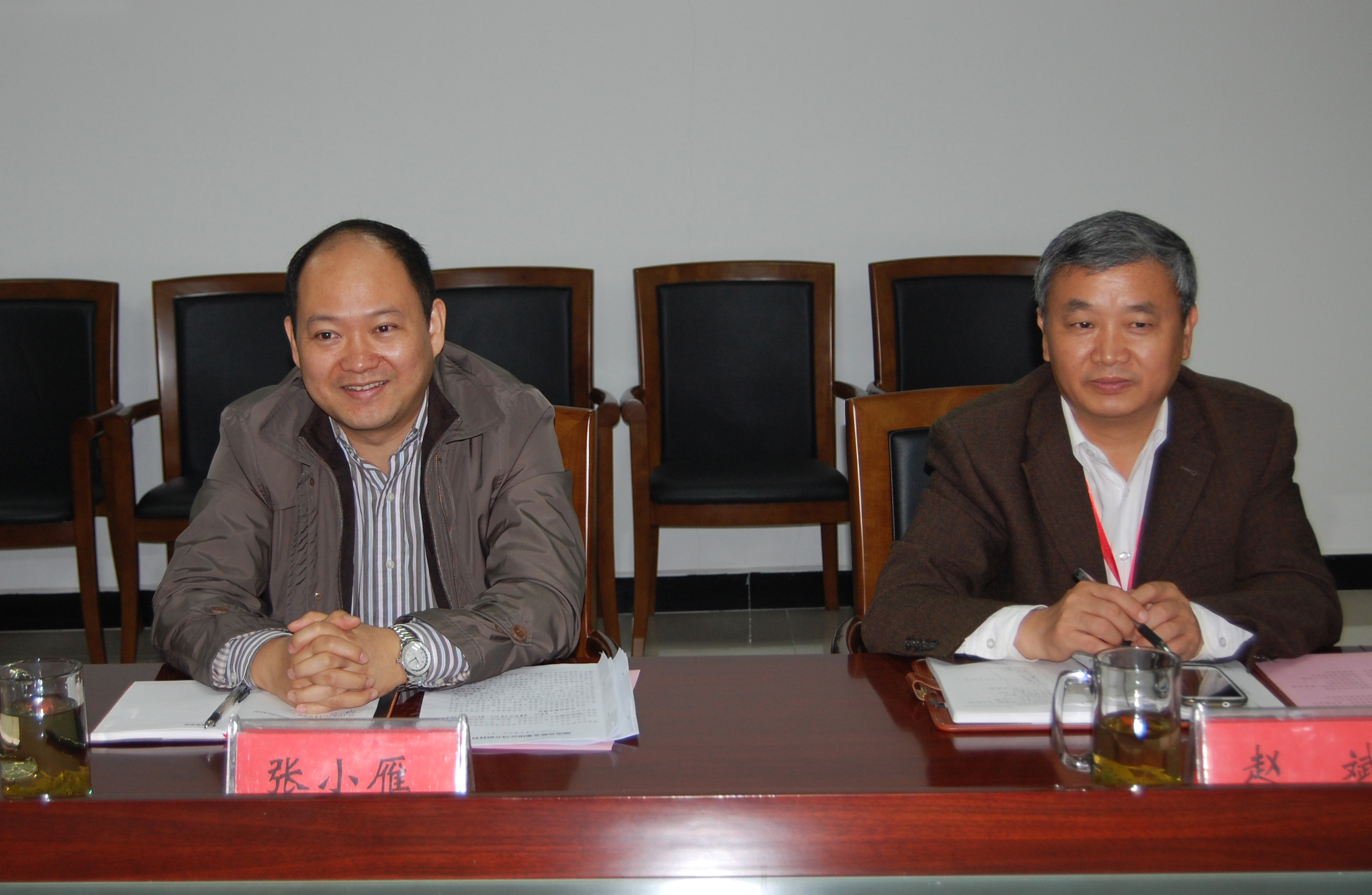 吕瑞浩公参会见非盟委员会经贸委员特别助理拉格朗日