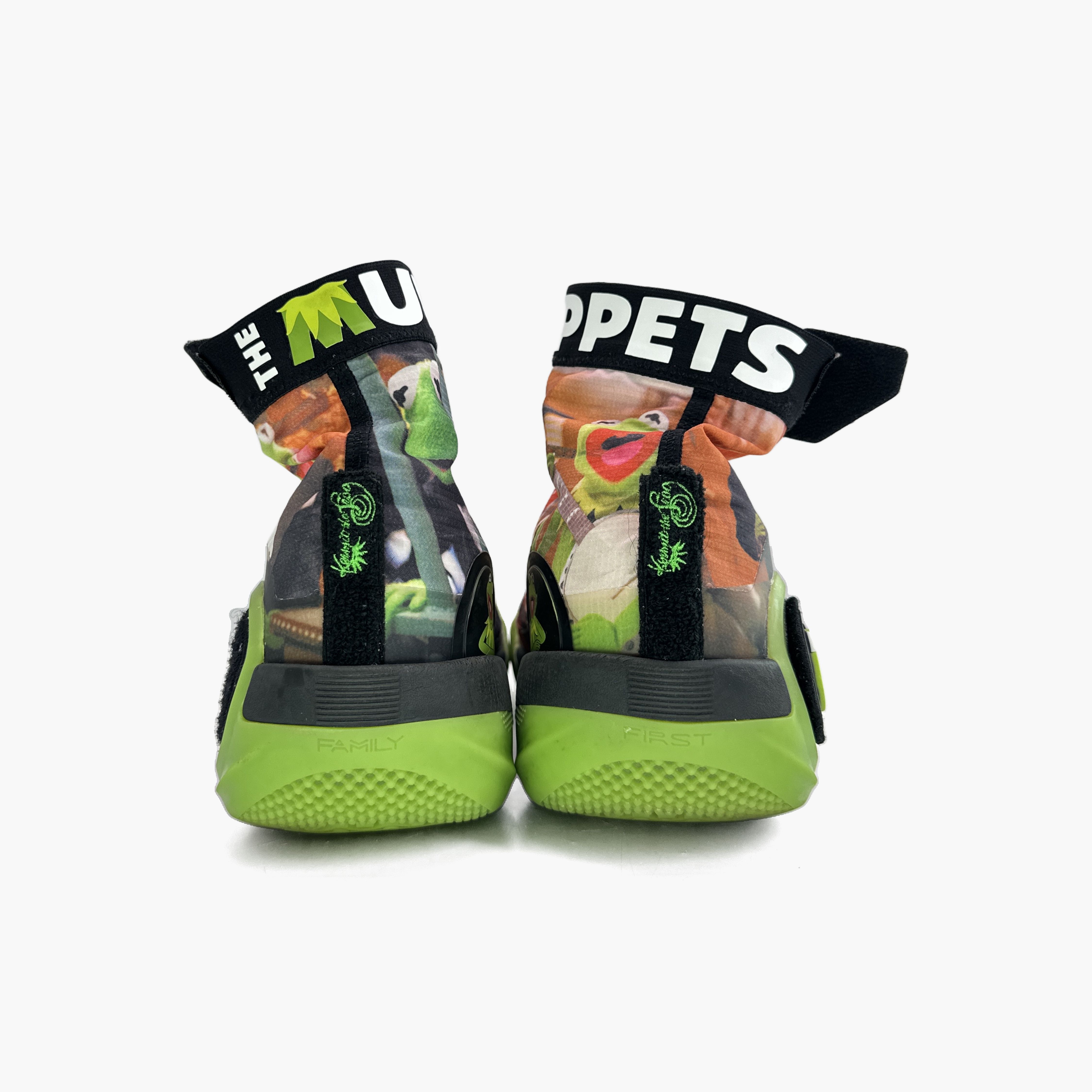 天创时尚获得外观设计专利授权:“鞋底(2507028)”